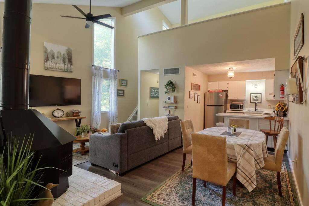 Bryce Chalet Retreat A Mountain Getaway Basye Esterno foto